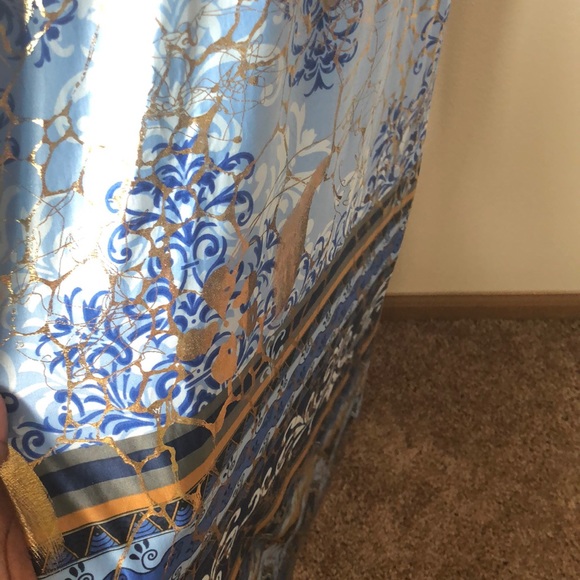 Dress - Picture 2 of 4